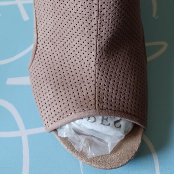 NEW Life Stride Hinx Mushroom Tan Sandal 7W - Picture 5 of 6